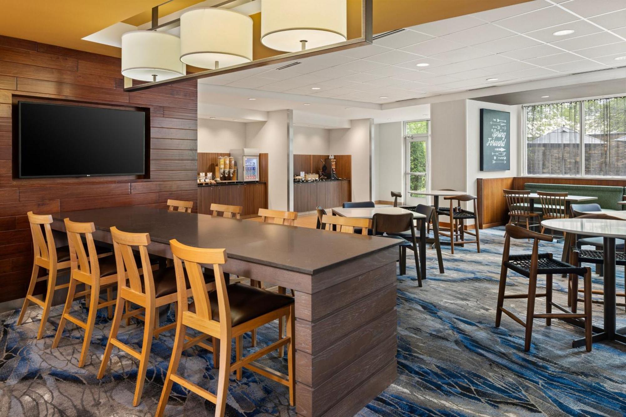 Fairfield Inn & Suites By Marriott Waterloo Cedar Falls Zewnętrze zdjęcie
