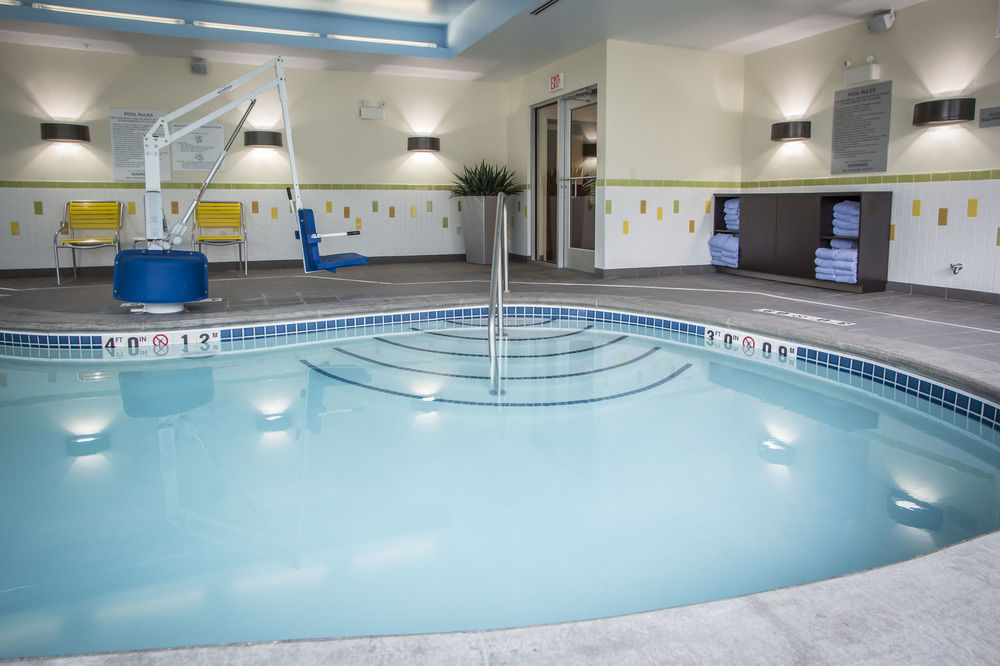 Fairfield Inn & Suites By Marriott Waterloo Cedar Falls Zewnętrze zdjęcie