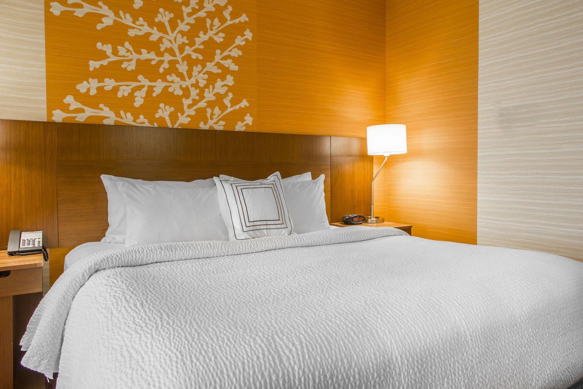 Fairfield Inn & Suites By Marriott Waterloo Cedar Falls Zewnętrze zdjęcie